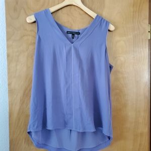 Light purple sleeveless top